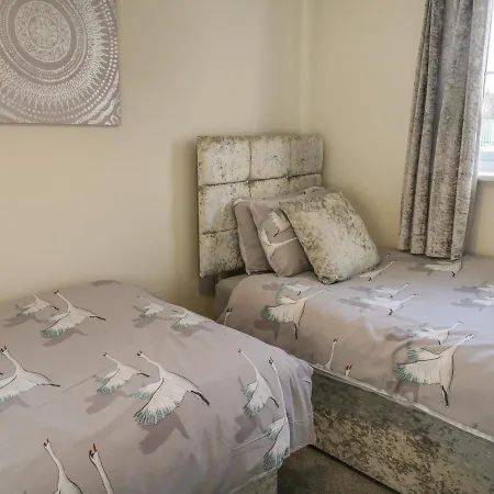 Daire Woodside View *