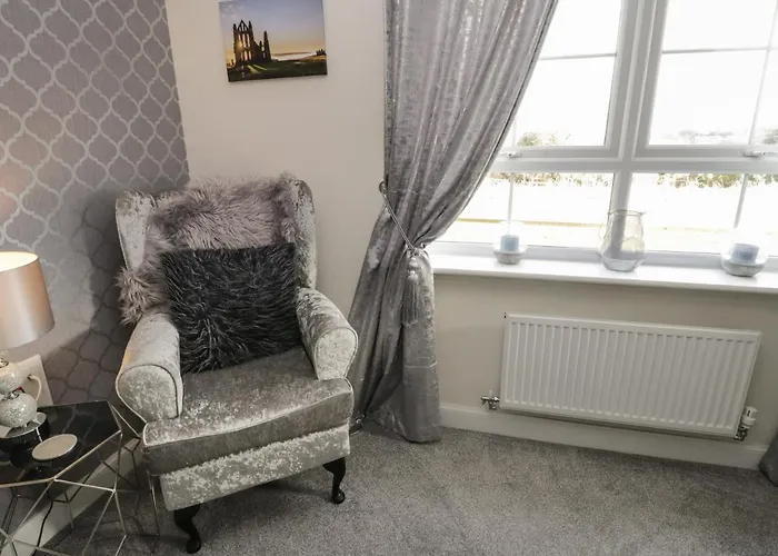 Apartment Woodside View